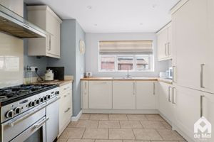 Photo 16- click for photo gallery